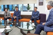 제주남원농협, 코로나 극복 성금 500만원 기탁