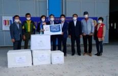 해군 7기동전단, 6·25참전유공자에 감사메달 전달