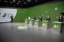 업사이클로 아시아 환경 선도하다
