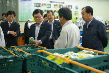 농협·조합원·고객 모두에 도움