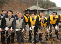 농번기 일손돕기·직거래장터 적극 동참