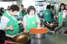 철원 여성 결혼이민자 장 담그기 체험교실