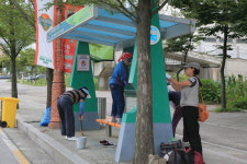 강릉 버스·택시 승강장 정화 활동