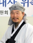 김봉곤 훈장 스크린 데뷔