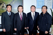 춘천·철원축협 구제역 방역 격려금 전달