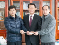 용대황토기업 장학금 기탁