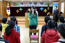 도 소년체전 3관왕 나홀로 졸업 끝내 울음