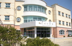 쾌적 환경·재활 치료시설 완비