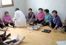 경로당 방문 무료진료 호평