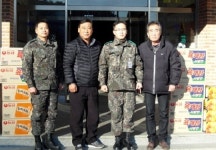 김태진 양구군의원·정대수 지석리  이장 군장병 위문
