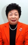 [새의자] 정명자  강원여성 70포럼회장