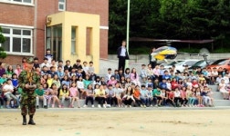 공군 제8전투비행단 원주 치악초 안보강연