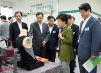지역 중심 일자리 지원·문화융성 강조