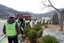 폴리텍대 춘천캠 에코 캠퍼스 식목행사