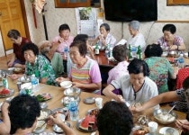 [철원]철원군 와수리 주민단체 어르신 음식 대접 봉사