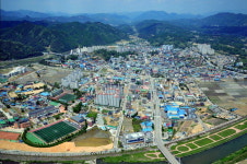 인구 10만명 친환경기업도시 기반 정비