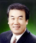 [새의자] 우용철 동해시 번영회장