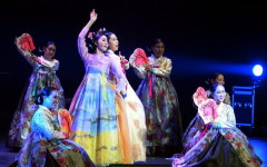 흥겨운 아리랑 선율에 거제 시민들 어깨춤 들썩