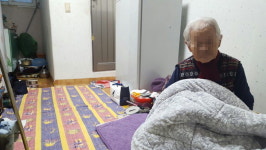 냉골 방바닥 전기장판으로 겨우 온기만…