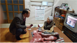 [철원]근남면장 지역 어르신 방문 새해인사