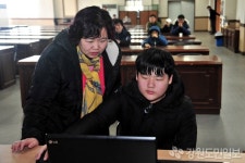 [춘천]중학교 재배정 지원자 감소세