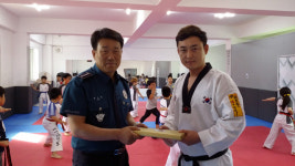 [양구]양구경찰서 태양태권도장 기념품 전달