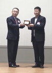 심인섭 이사 우수 임원 공로패 수상