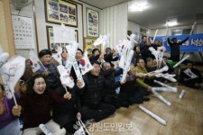 “석희야 넘어져도 괜찮아… 고생 많았다”