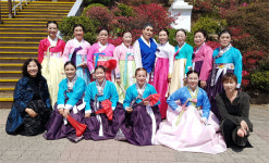 소리아카데미봉사단 찾아가는 민요·무용 봉사