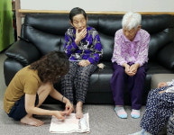 [화천]화천군재향군인회 여성회 목욕봉사