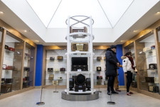 시대가 바뀌어도 여전히 흐르는 추억과 소통 주파수