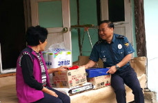 [정선]정선 화암파출소 성품 전달