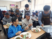 (주)SK에너지 NO1. FCC식당 | [원주]SK에너지 강원지사 배식봉사
