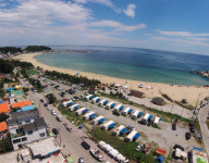 서핑의 계절, 동해바다 절경 속으로 카라반 캠핑 떠나요