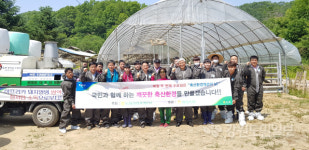 [횡성]농협 강원본부와 횡성축협, 축산 환경 개선의 날 행사 개최