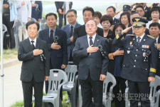 [철원]철원 갈말읍 현충탑서 제64주년 현충일 추념식
