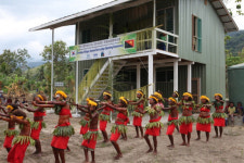 고립된 원시부족에 농업기술 전파, 시공 초월 우정 나누다