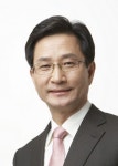 [화요시선]‘작은 도서관’과 지방분권