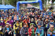 [화보] 진부령에서 향로봉까지 백두대간 평화 트레킹 대회