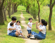 춘천 아기사랑 사진공모 금상에 전미숙 씨