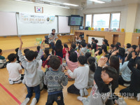 [춘천]봄내초, 홍종의 동화작가와의 만남