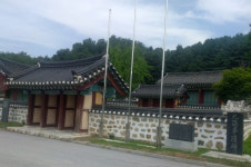 김시습 품었던 비경 쏟아지는 물줄기에 무더위도 흩어지다