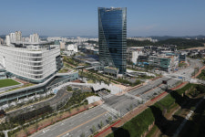 [원주]원주 혁신도시 무더기 확진에 경기 휘청