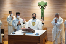 두 주교가 아낀 춘천의 젊은 사제, 80년 교구 염원 이뤘다