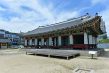 휘영청 깨어난  강원감영, 걸음마다 일렁이는 500년 풍류