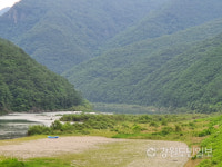 [영월]코로나19 직격탄…영월 동강 래프팅 침몰