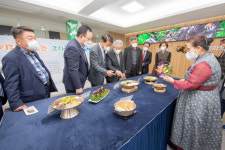 고성서 남북음식으로 평화교육 발돋움