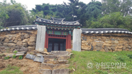 [고성방가] 고성 왕곡마을의 사연① 달빛이 구름에 가려도 고랑은 곧게 나더다