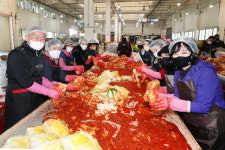 [춘천]춘천시 지역 소외가정·저소득 복지시설에 온정