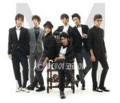 슈퍼주니어 콘서트, 태국 3만 2천여 관객 홀릭